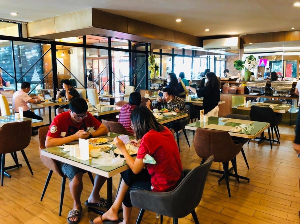 Crystal Jade Hotel Rayong Kültér fotó